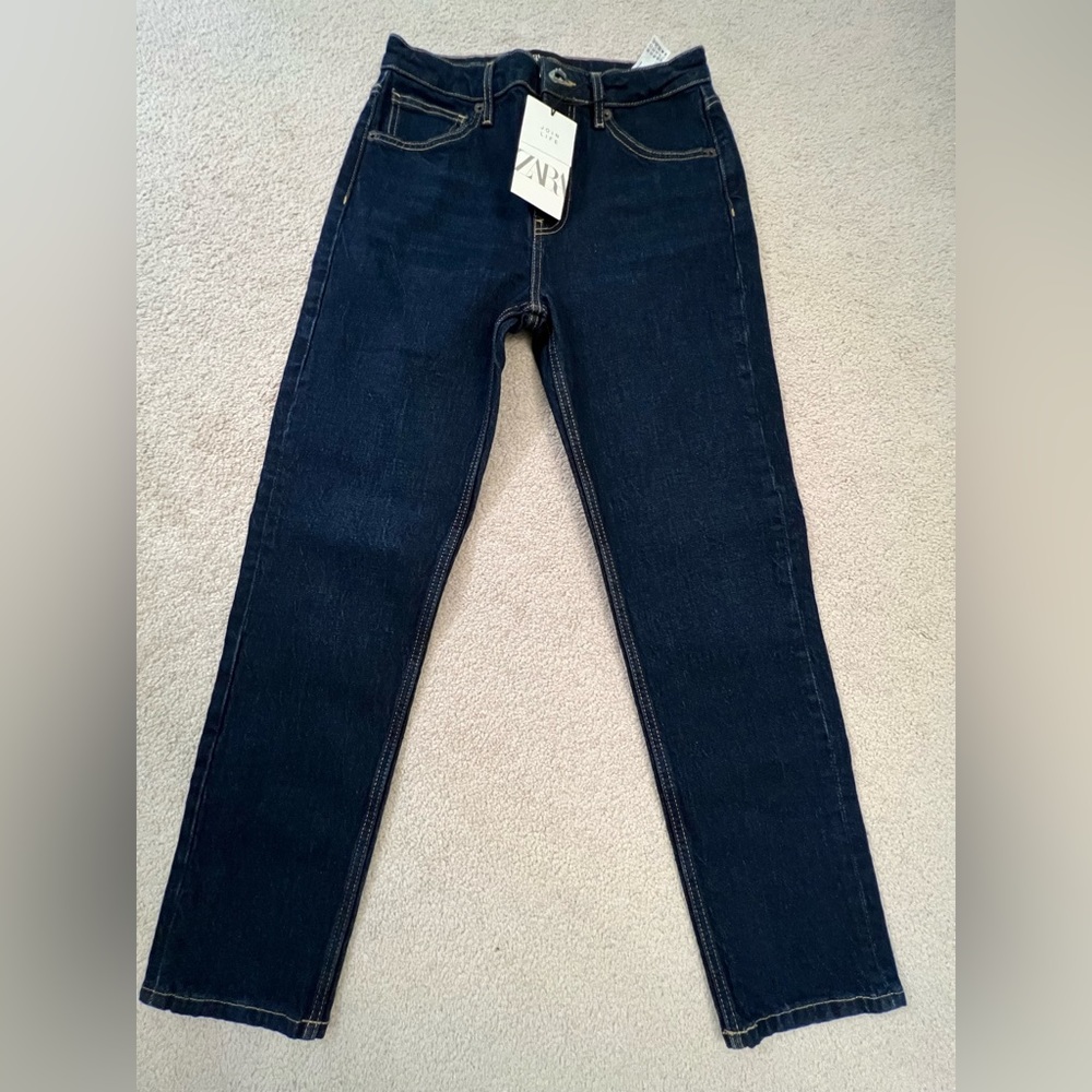 Zara women’s slim high wasted dark wash jeans
